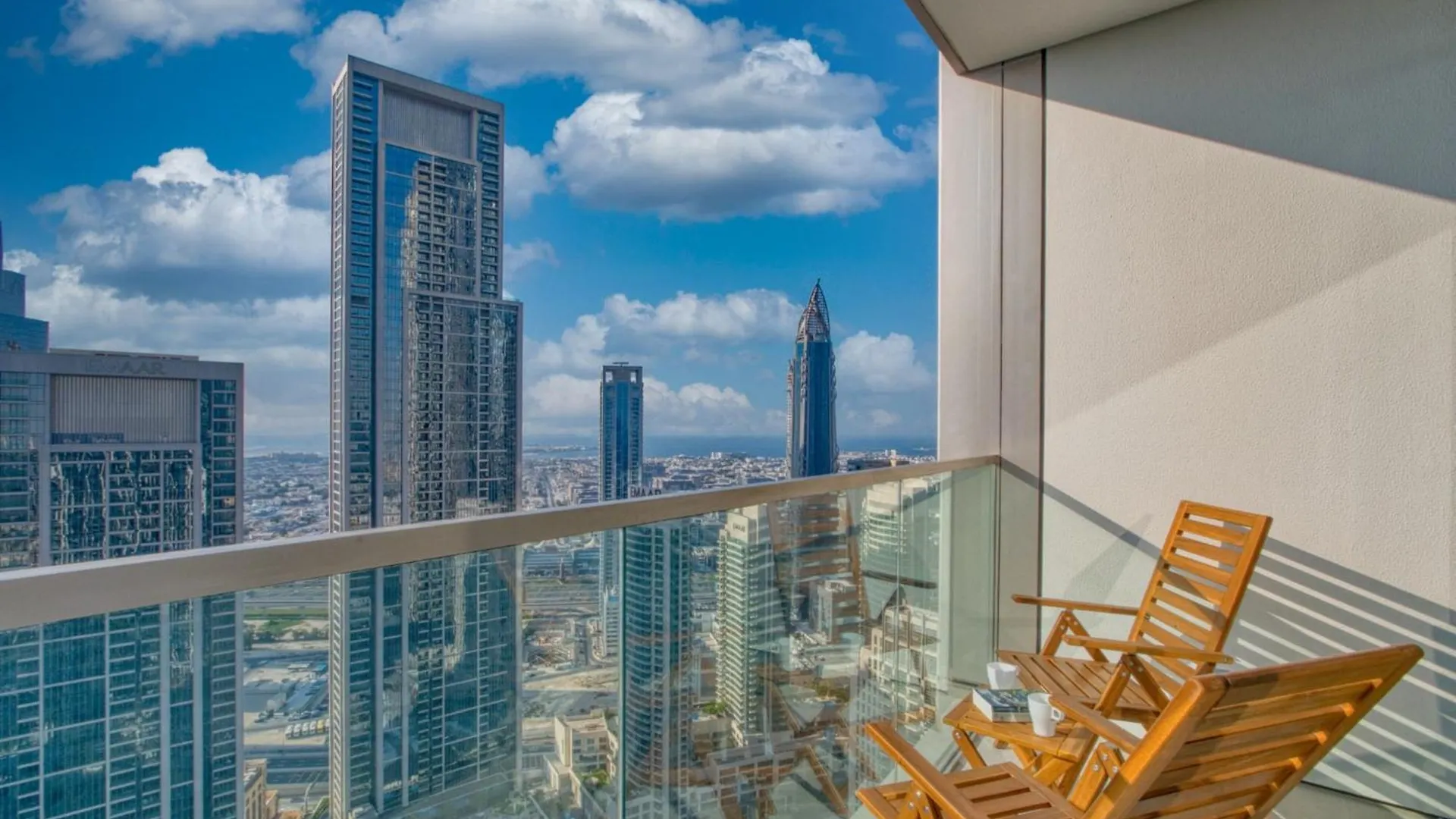 The Smart Concierge - Signature Grande Dubai 0*,  United Arab Emirates